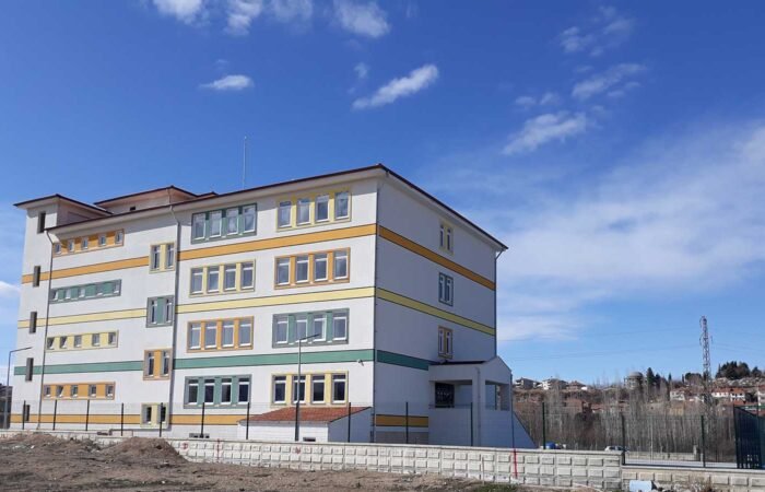 vaizpinari-8-derslikli-ilkokul-yapim-işi-6